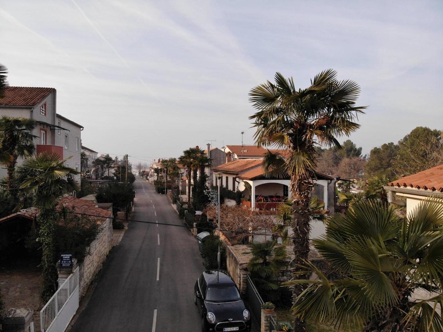 Anamarija Apartments Near The Beach And The Fantastic Adria Sea With Over 10 Small Islands Close By Funtana Εξωτερικό φωτογραφία