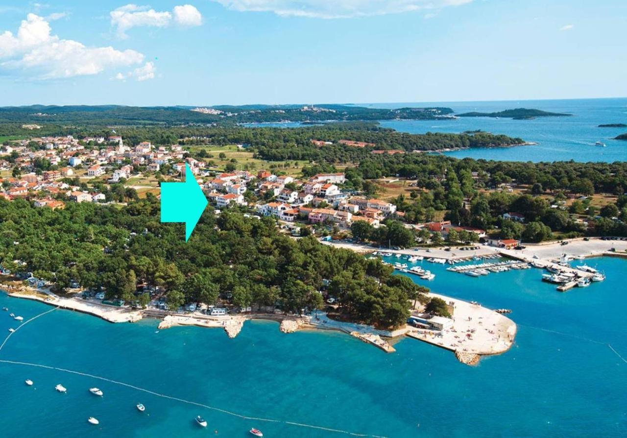 Anamarija Apartments Near The Beach And The Fantastic Adria Sea With Over 10 Small Islands Close By Funtana Εξωτερικό φωτογραφία